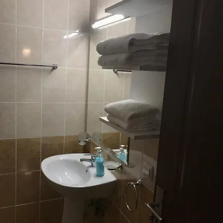 Pensiunea Granada *
