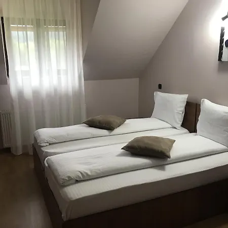 Pensiunea Granada Vendégház